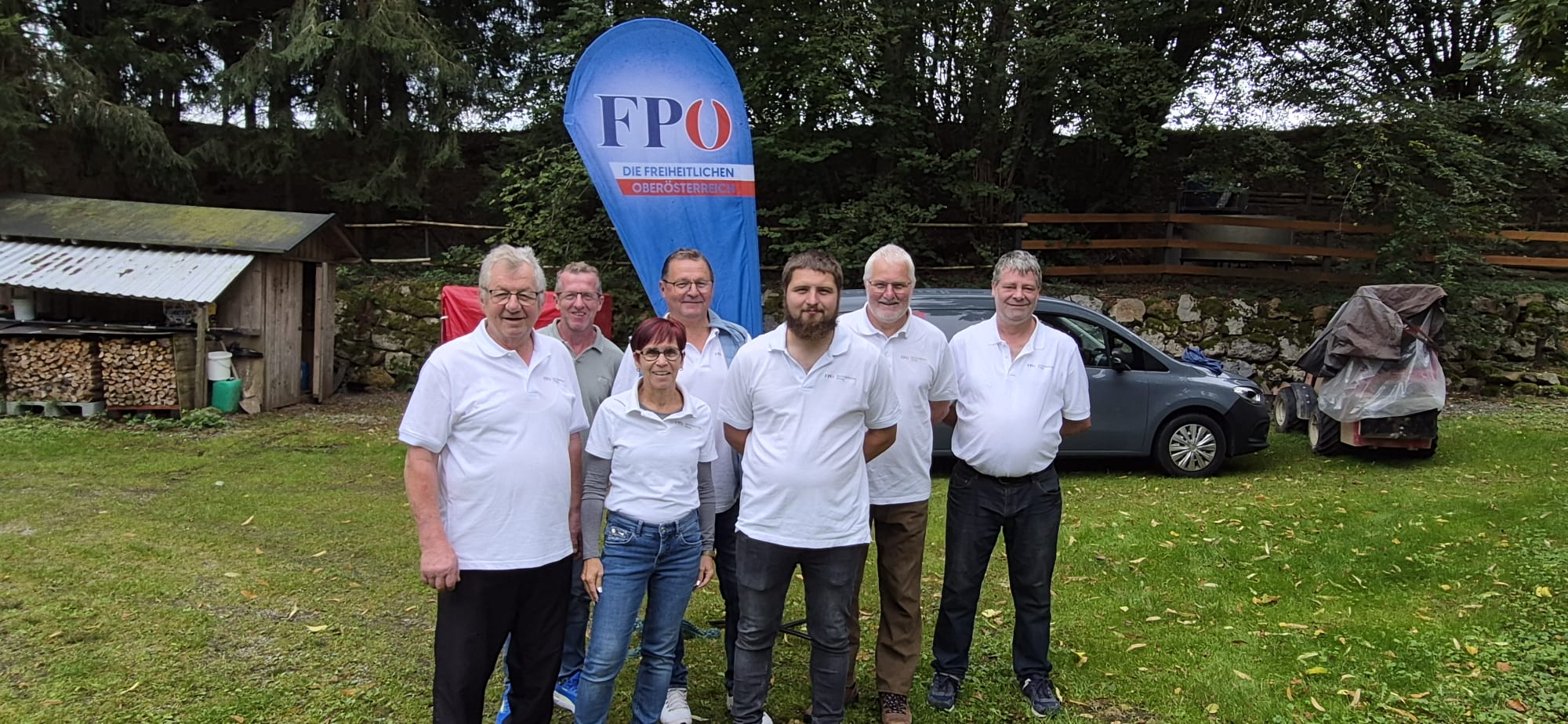 Gruppenfoto beim Frühschoppen der FPÖ Eitzing